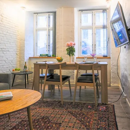 Appartement - Pleasant 2-bdr In Center