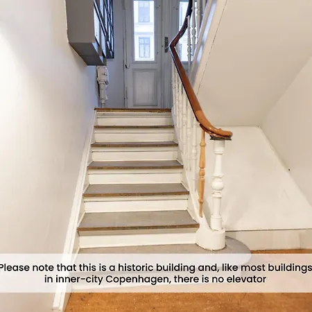 Lejlighed - Pleasant 2-bdr In Center København